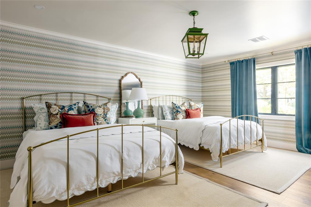 Surrey Square - Residential