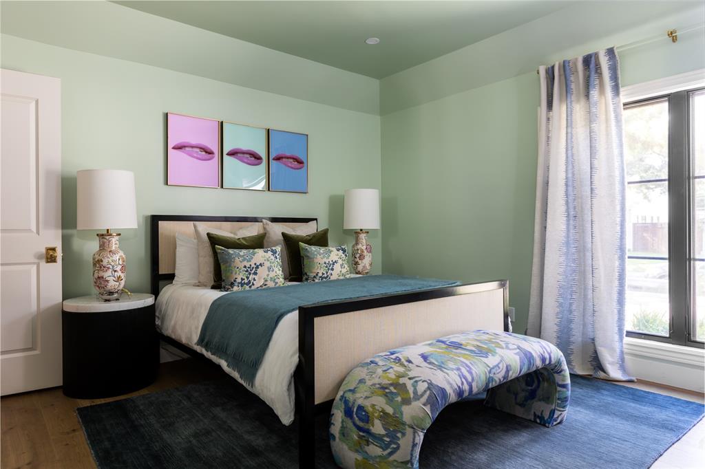 Surrey Square - Residential