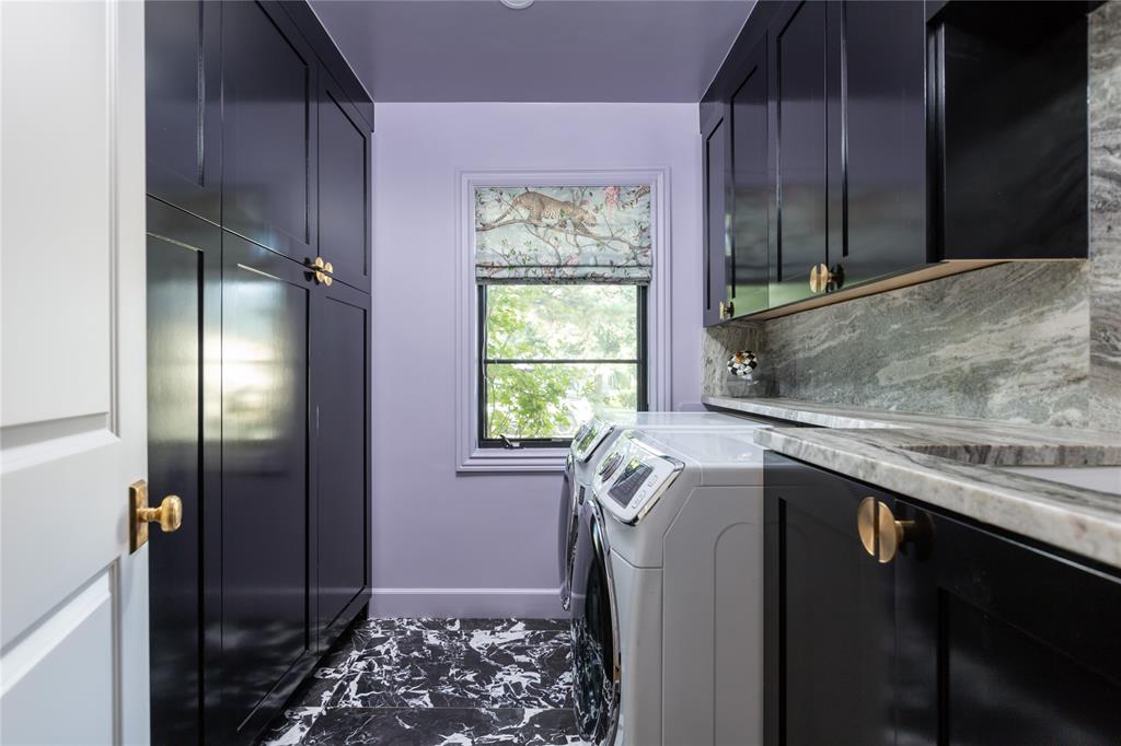 Surrey Square - Residential