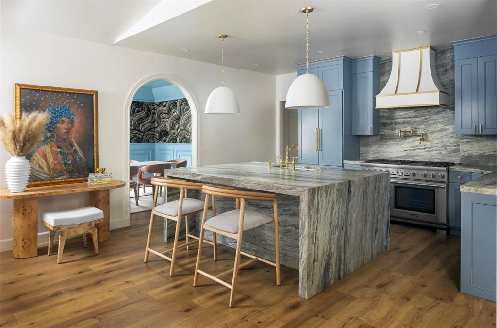 Surrey Square - Residential