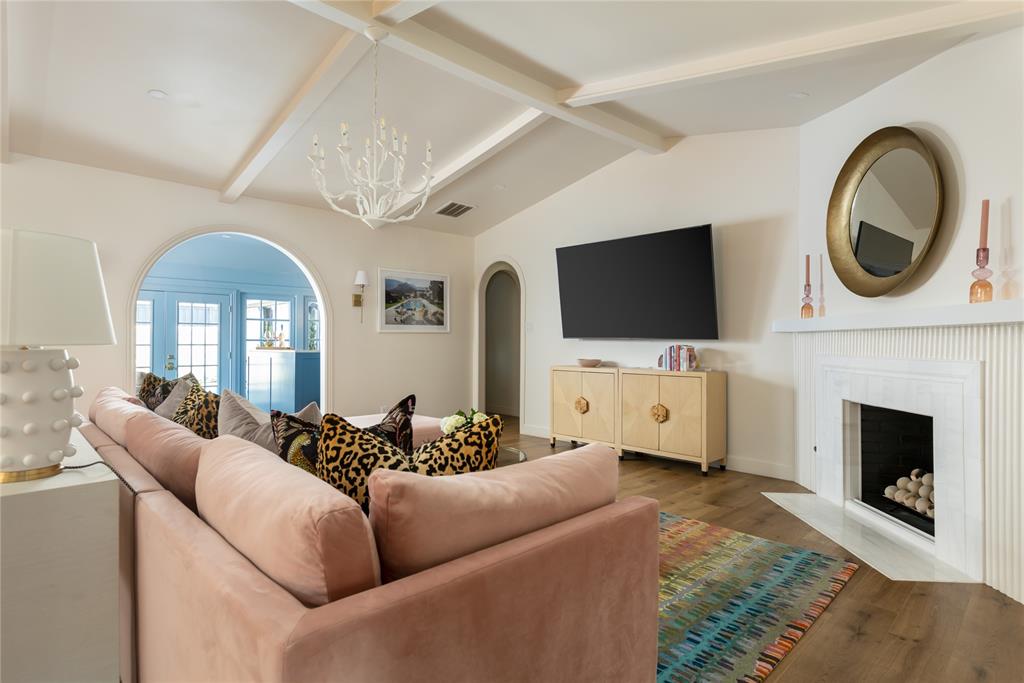 Surrey Square - Residential