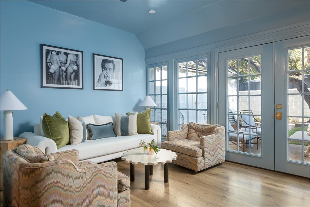 Surrey Square - Residential