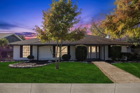 5909 Mark Lane Rowlett TX 75089