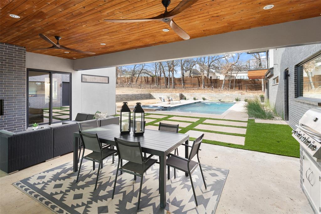 Country Club Estates 1 - Residential