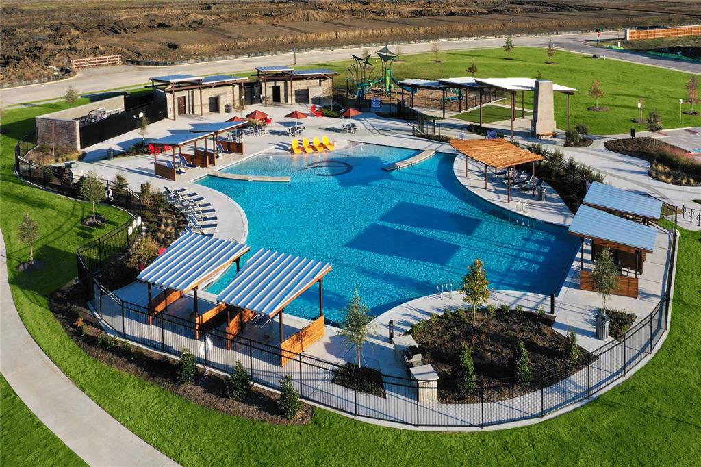 Creekshaw - Residential