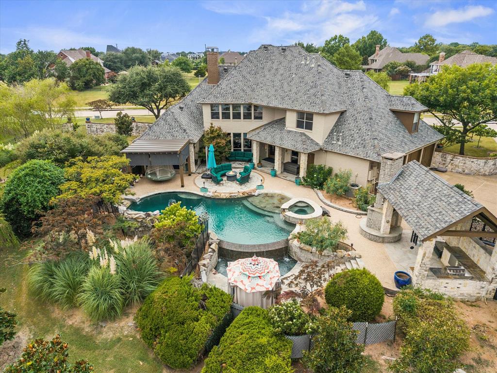 512 Las Lomas Drive