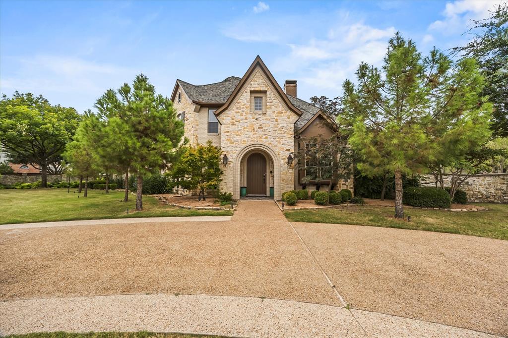 Las Lomas - Residential