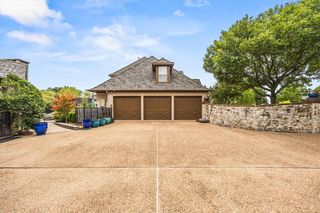 Las Lomas - Residential