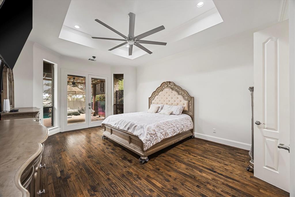 Las Lomas - Residential