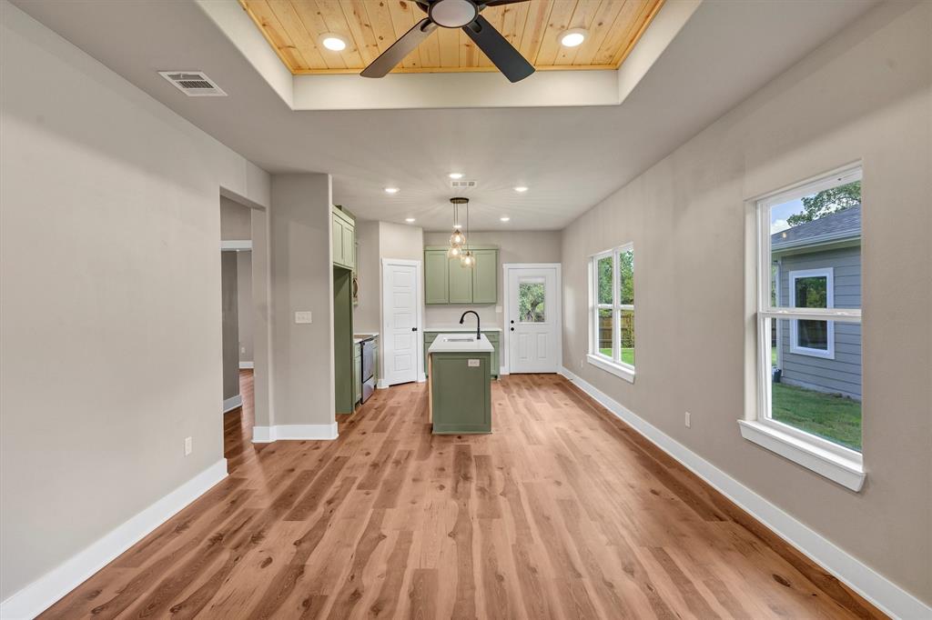 Western Hills Harbor - Residential