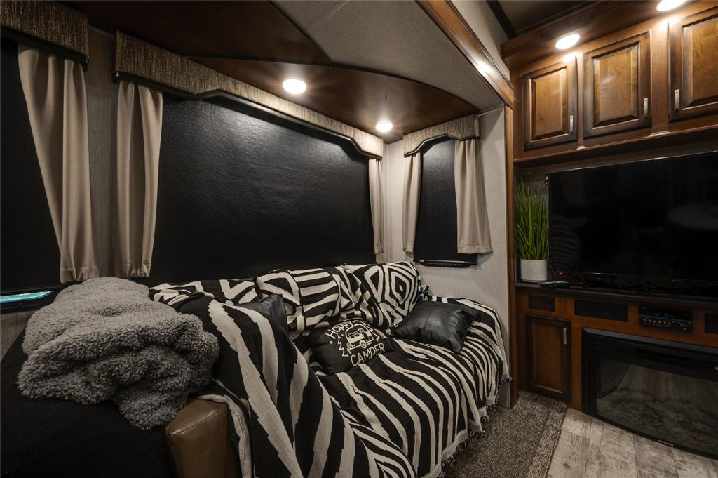 County Road 2770 - Land