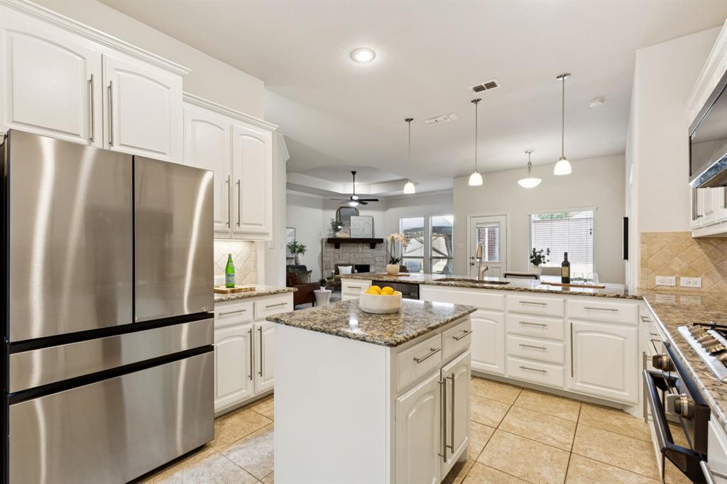10325 Roatan Trail