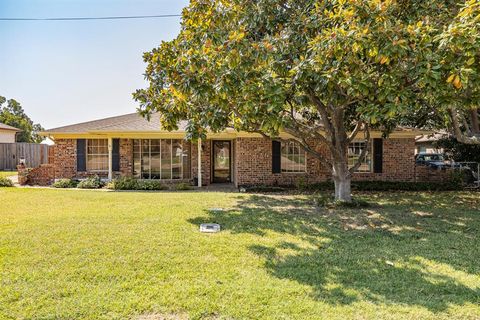 107 Scenic Drive Heath TX 75032
