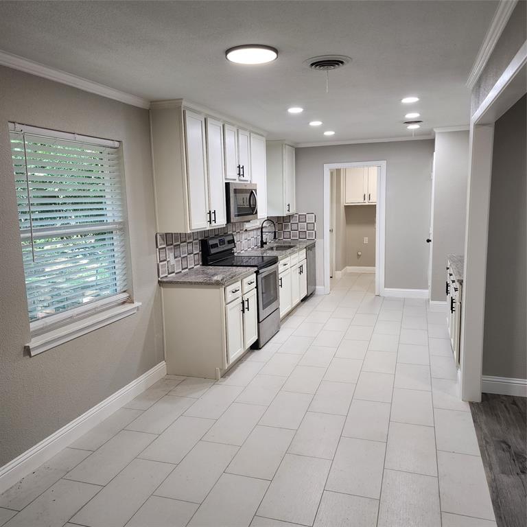 North Meadowbrook Estates - Residential