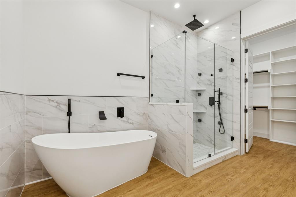 FRUITDALE ACRES 3 - Residential