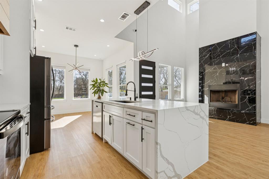 FRUITDALE ACRES 3 - Residential