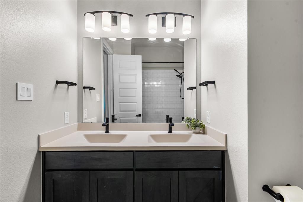 Reserve at Chapel Hill - Residential
