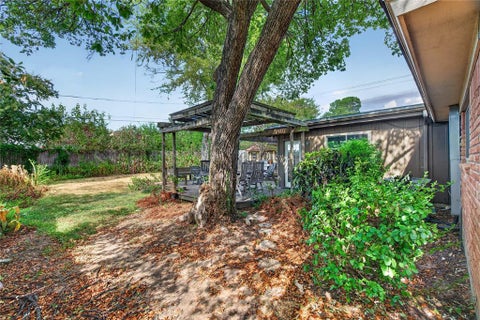 Tiny photo for 520 Circleview Drive N, Hurst, TX 76054 (MLS # 21390234)