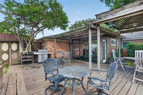 Tiny photo for 520 Circleview Drive N, Hurst, TX 76054 (MLS # 21390234)