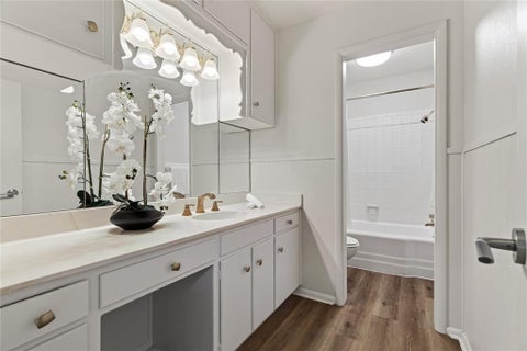 Tiny photo for 520 Circleview Drive N, Hurst, TX 76054 (MLS # 21390234)