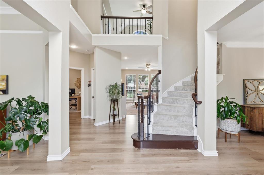 3104 Crownwood Court