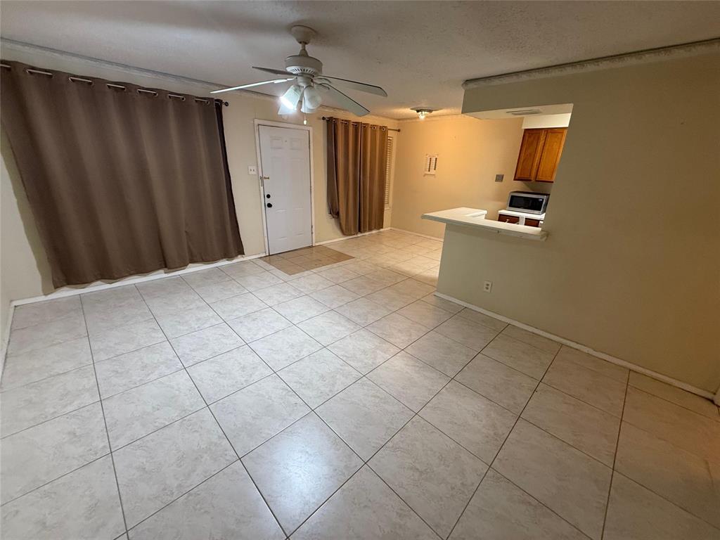 Burgundy Condo - Residential