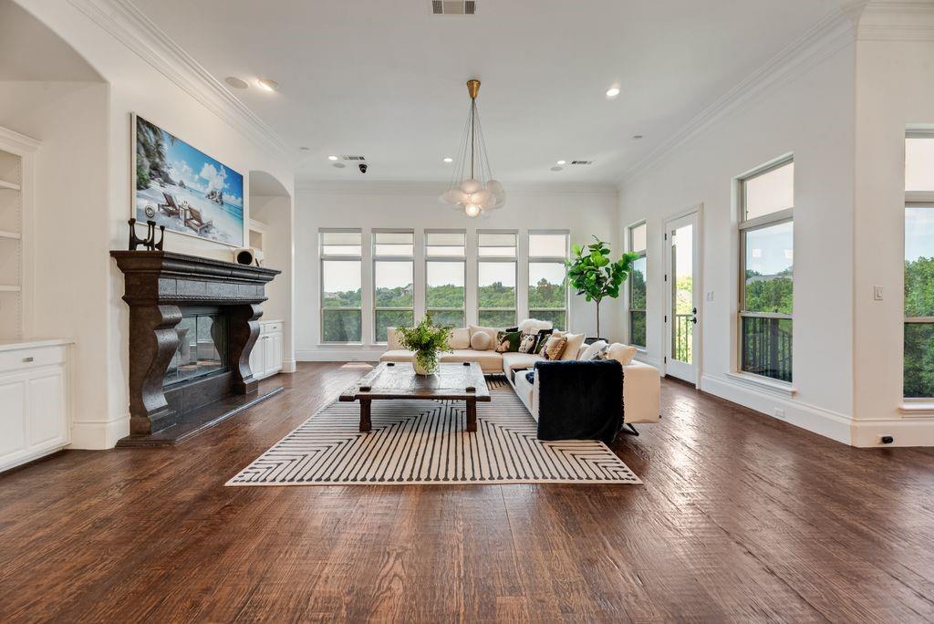 Point Noble - Residential