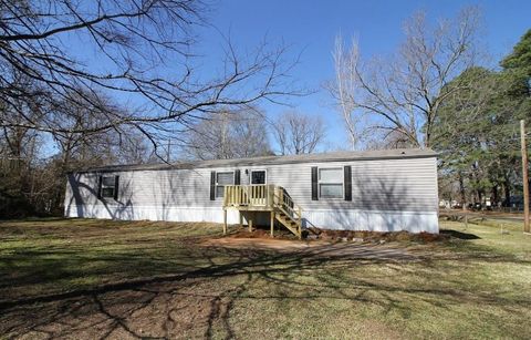 122 Thompson Road Doyline LA 71023