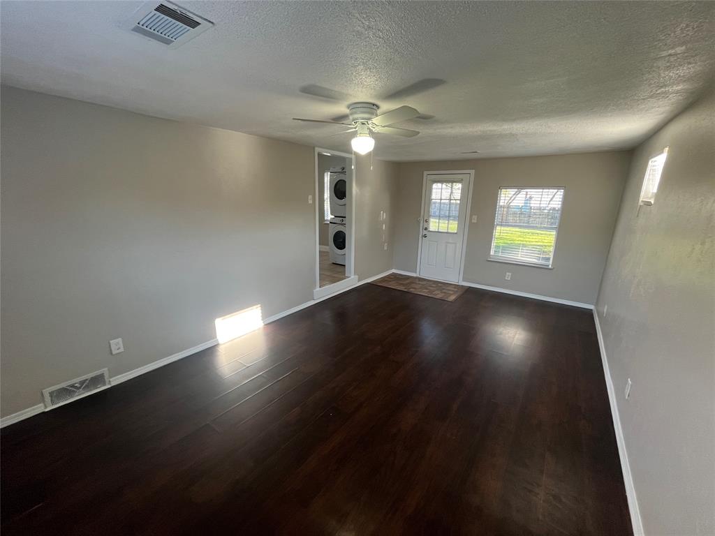 Wynnewood Park - Residential Lease