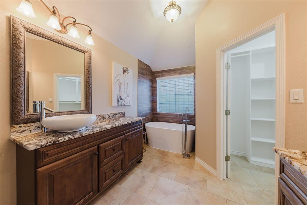 821 Quail Run Lane