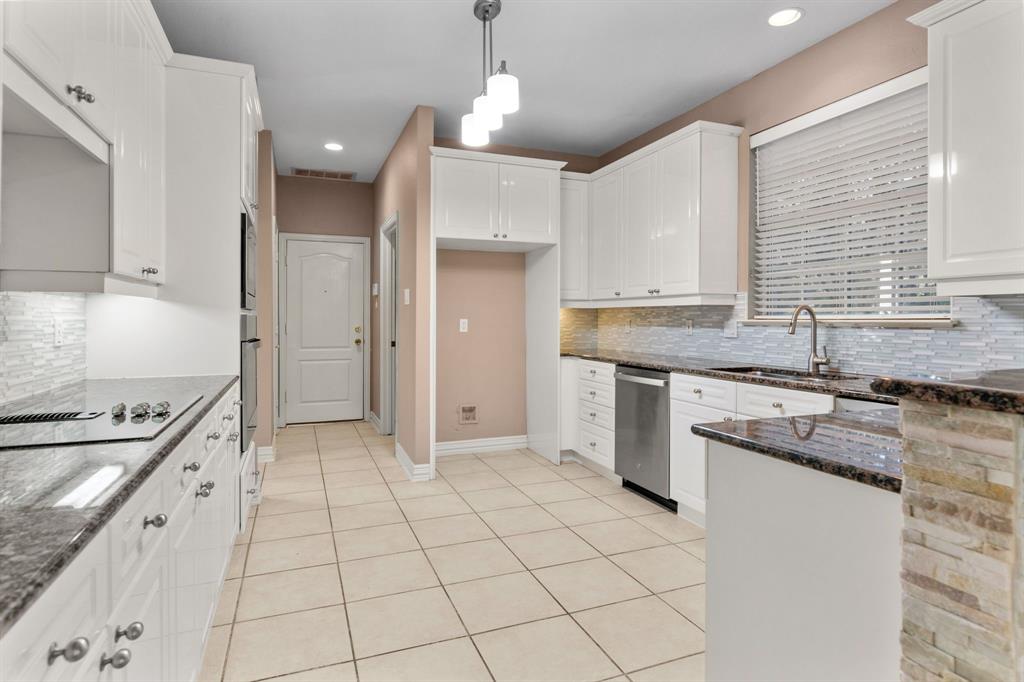 Trophy Club # 6 - Residential Lease