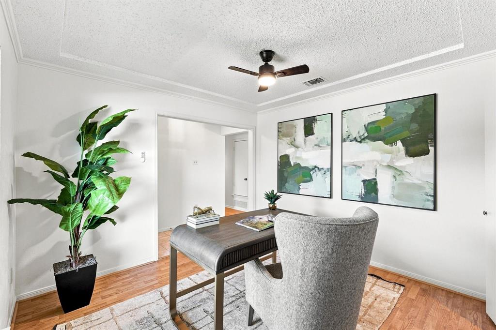 2517 Lawnview Drive
