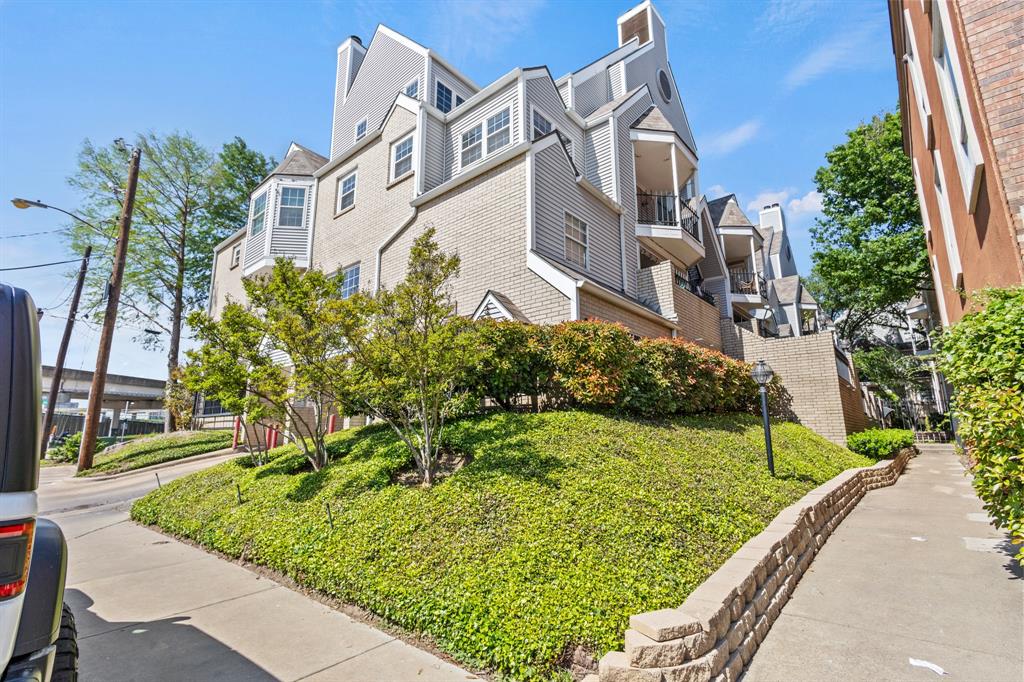 1010 Allen Street 217