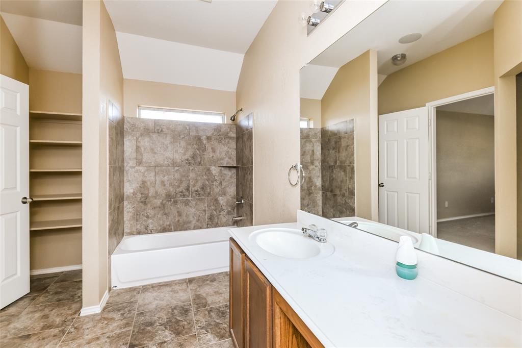 Centennial Place Add - Residential Lease