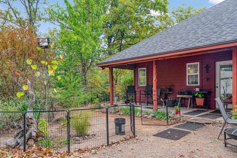 Tiny photo for 180 CR 43350, Paris, TX 75462 (MLS # 21100234)