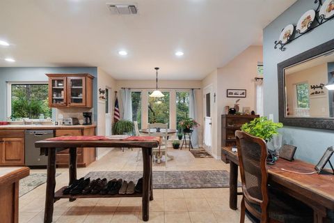 Tiny photo for 180 CR 43350, Paris, TX 75462 (MLS # 21100234)