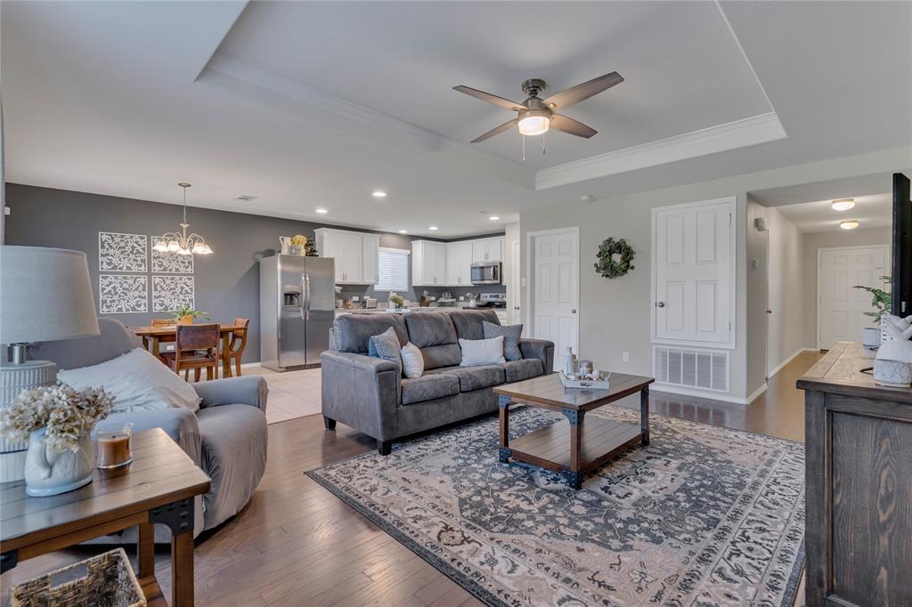 Devonshire Village 4a & 4b1 - Residential Lease