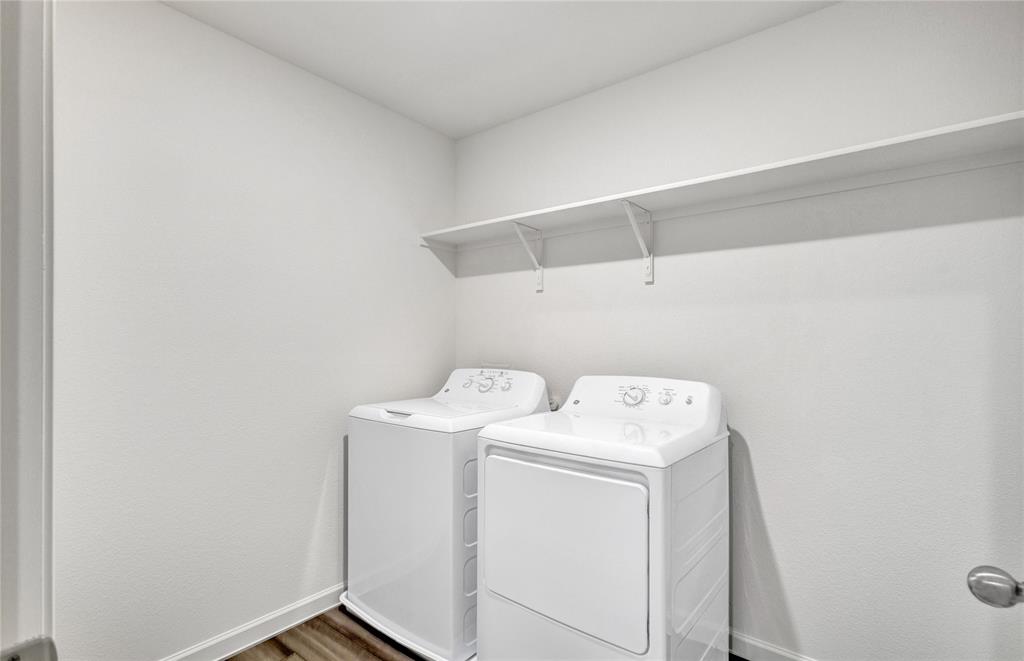 Coyote Meadows Phase 1B - Residential Lease