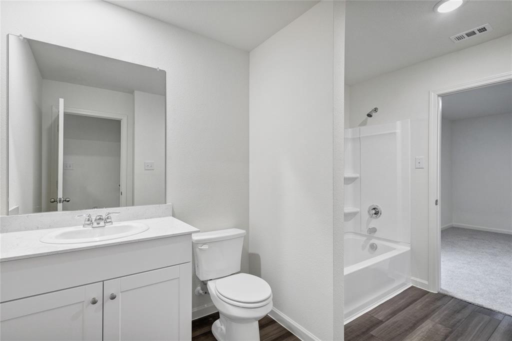 Coyote Meadows Phase 1B - Residential Lease