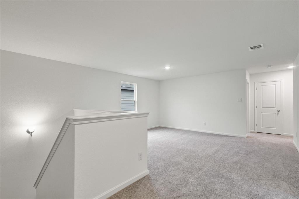 Coyote Meadows Phase 1B - Residential Lease