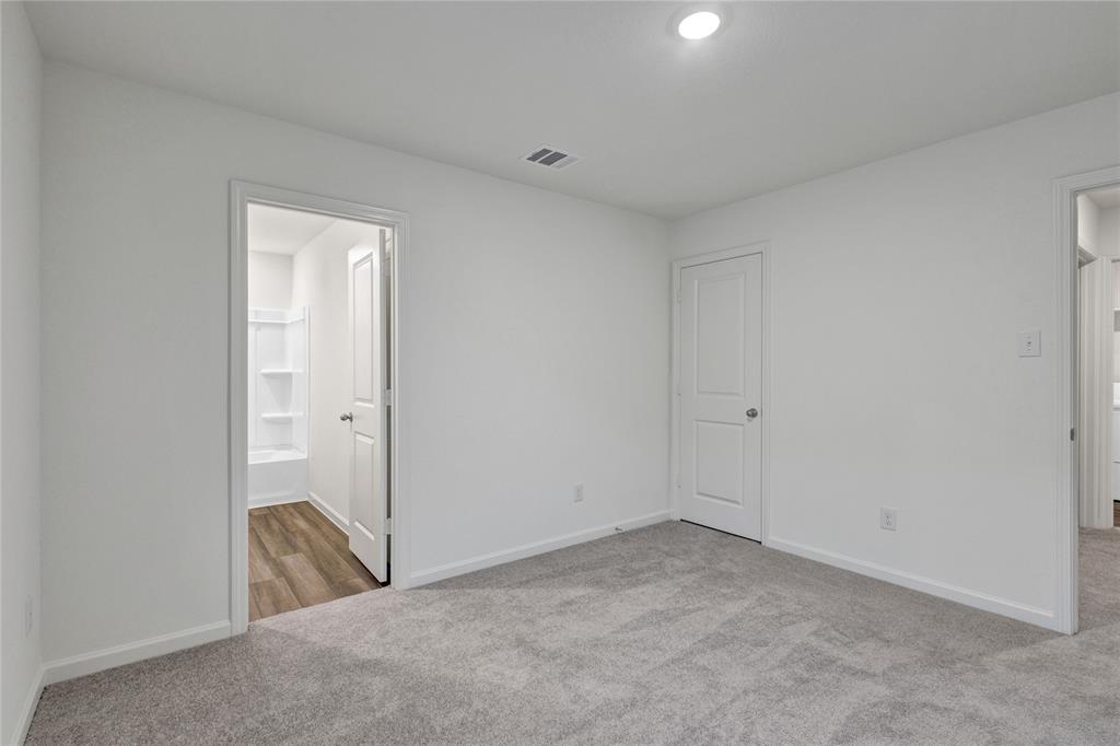 Coyote Meadows Phase 1B - Residential Lease