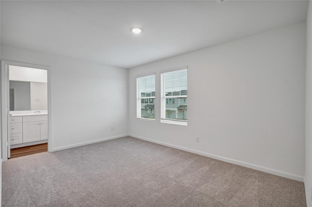 Coyote Meadows Phase 1B - Residential Lease