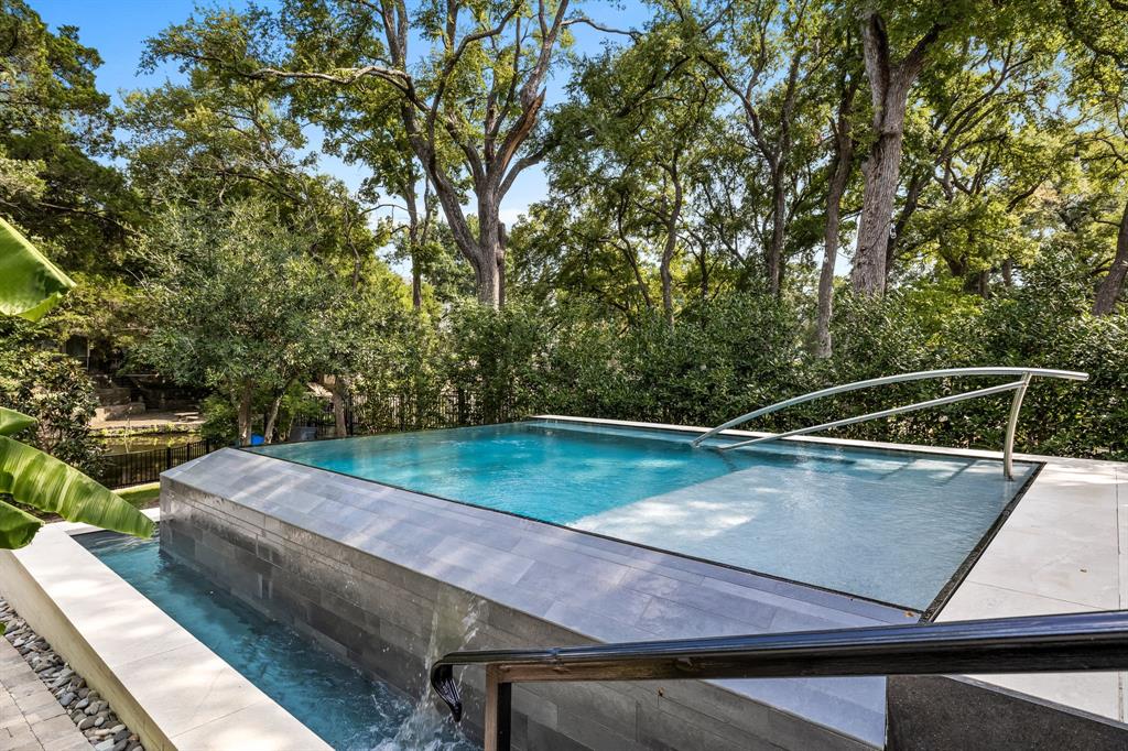 Bob O Links Downs - Residential