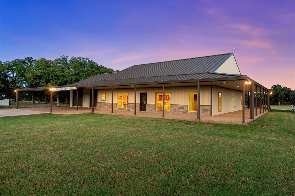 225 County Road 423
