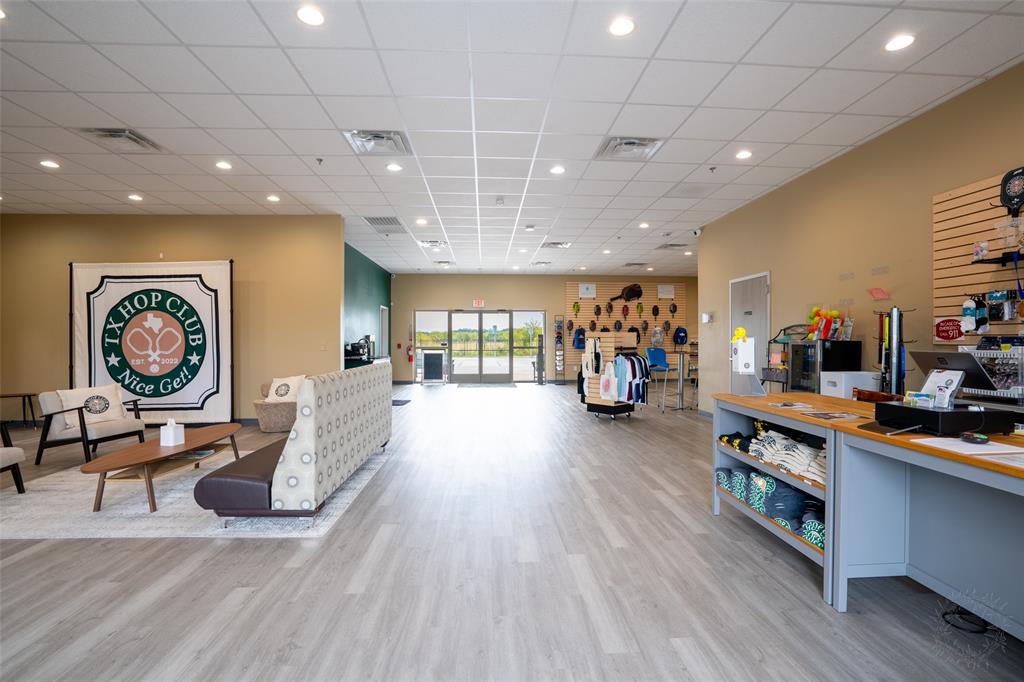 Corridor 51 Business Center - Commercial Sale