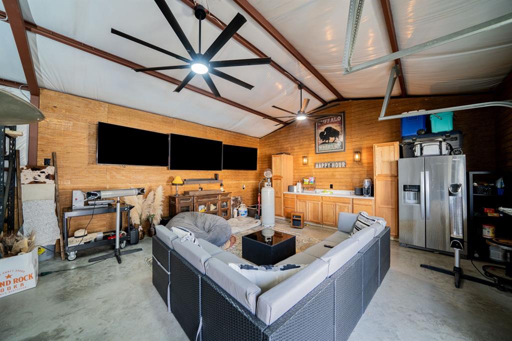 Stallion Lake Ranch - Residential