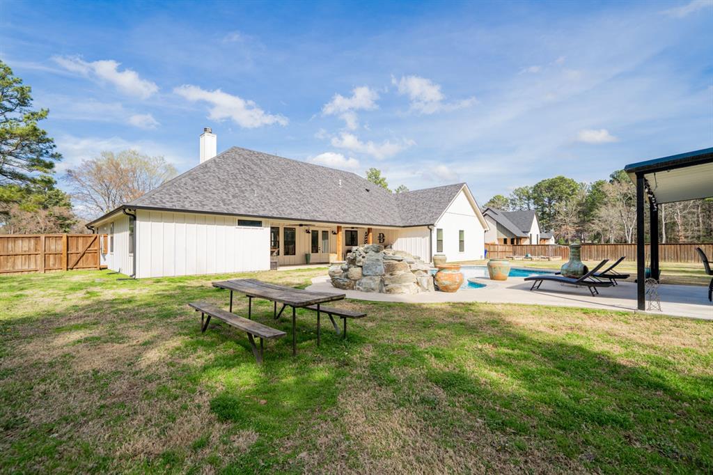 Stallion Lake Ranch - Residential