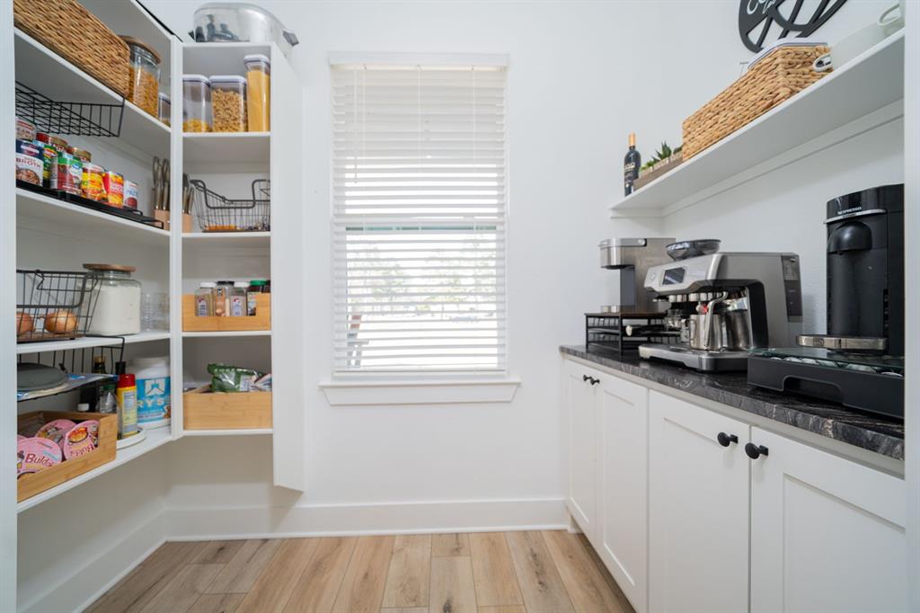 Stallion Lake Ranch - Residential