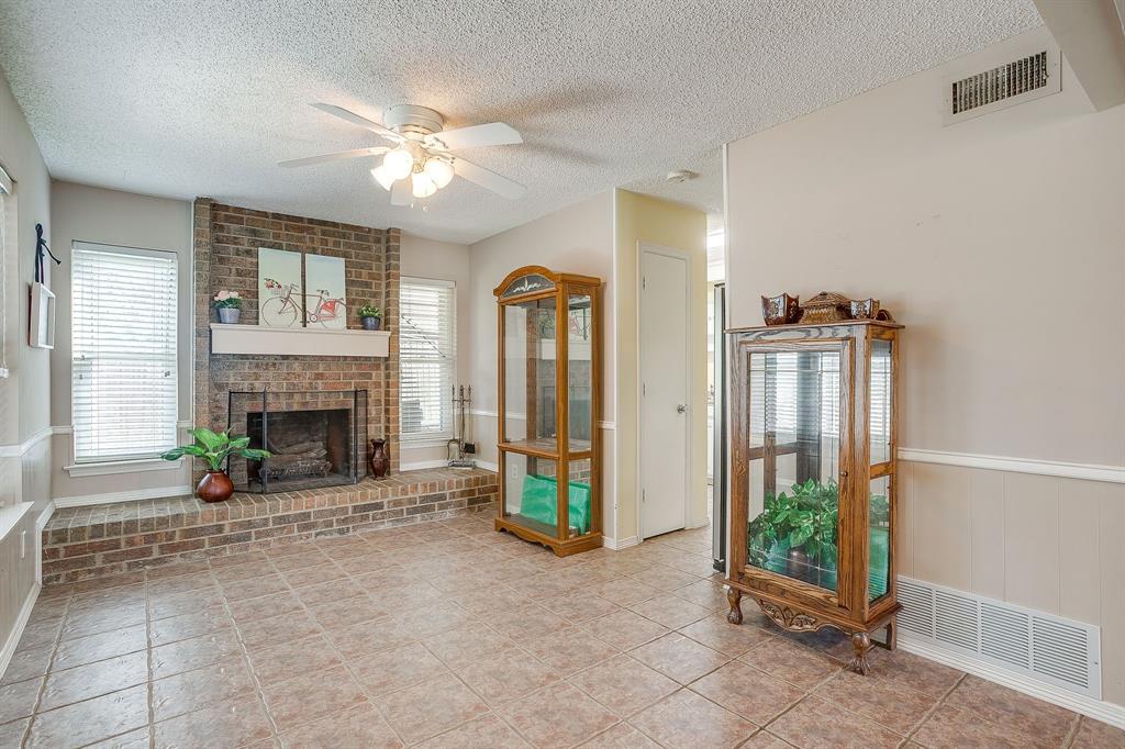 Pecan Acres Condo - Residential