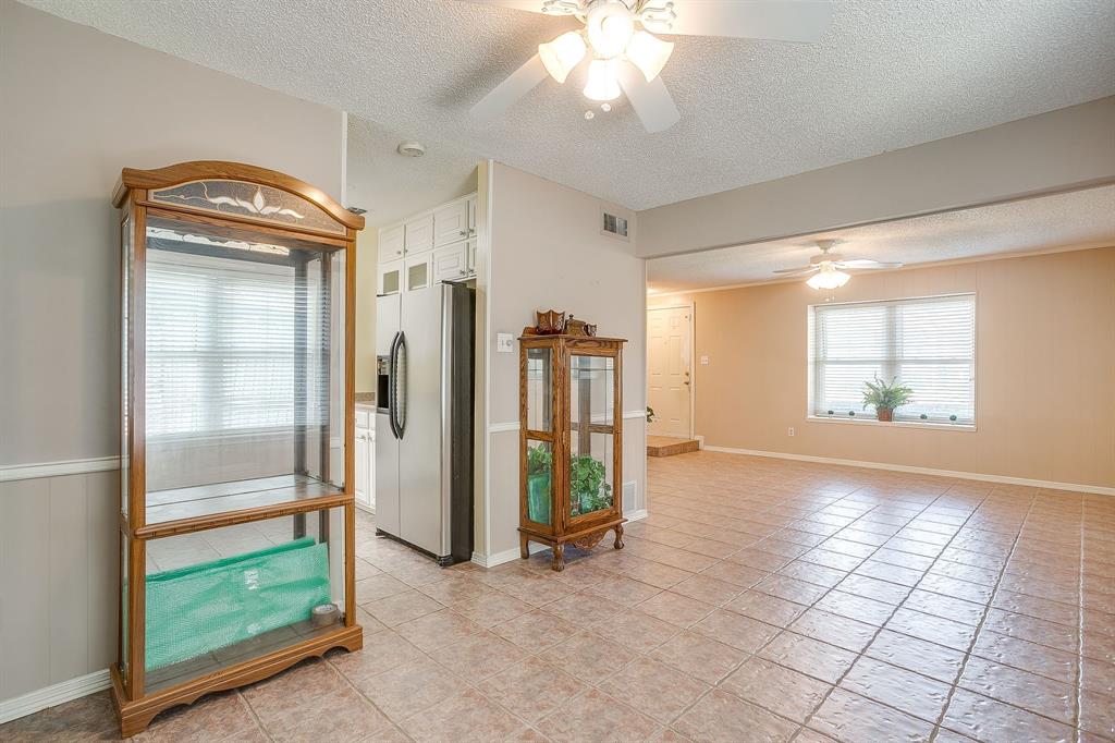 Pecan Acres Condo - Residential